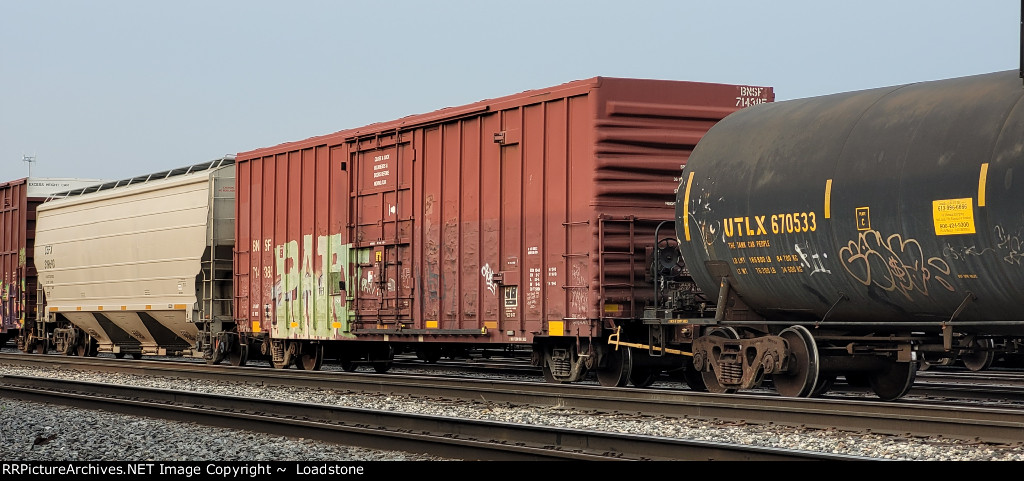 BNSF 714385